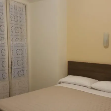 Отель Tommaseo *