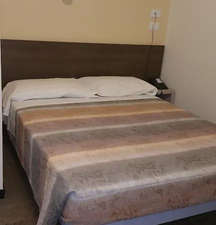 Tommaseo Hotel *